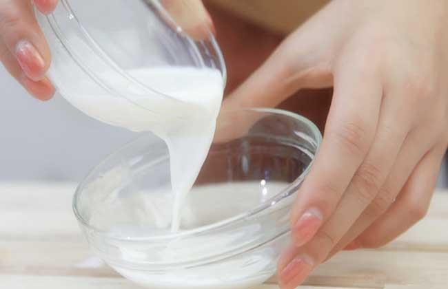 牛奶面膜怎么做？