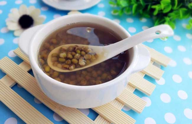 喝绿豆汤会解药吗？