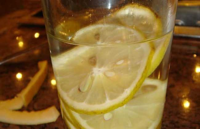 柠檬水什么时候喝好？
