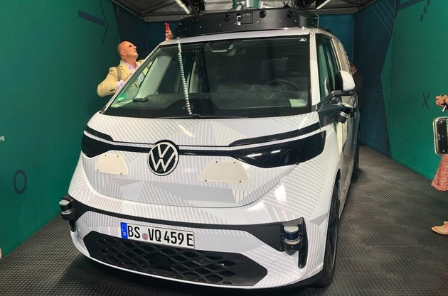 2021慕尼黑车展：大众ID.BUZZ自动驾驶原型车亮相