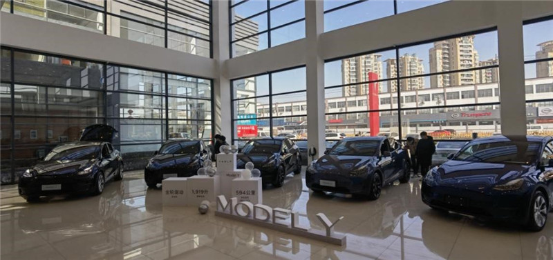 特斯拉中国造Model Y在上海正式交付