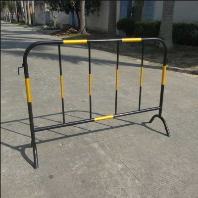 铁马护栏施工围栏道路可移动安全防护栏镀锌管临时市政隔离